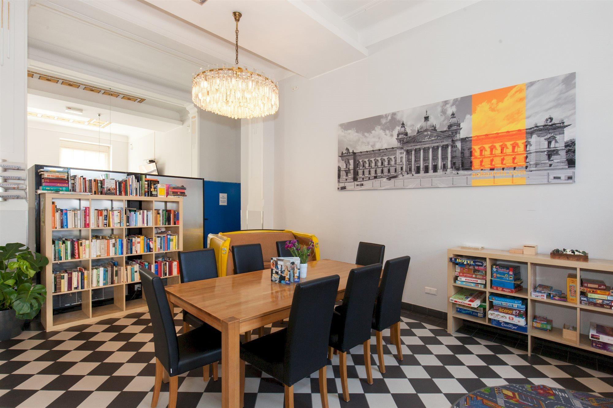 A&O Leipzig Hauptbahnhof Hostel Bagian luar foto
