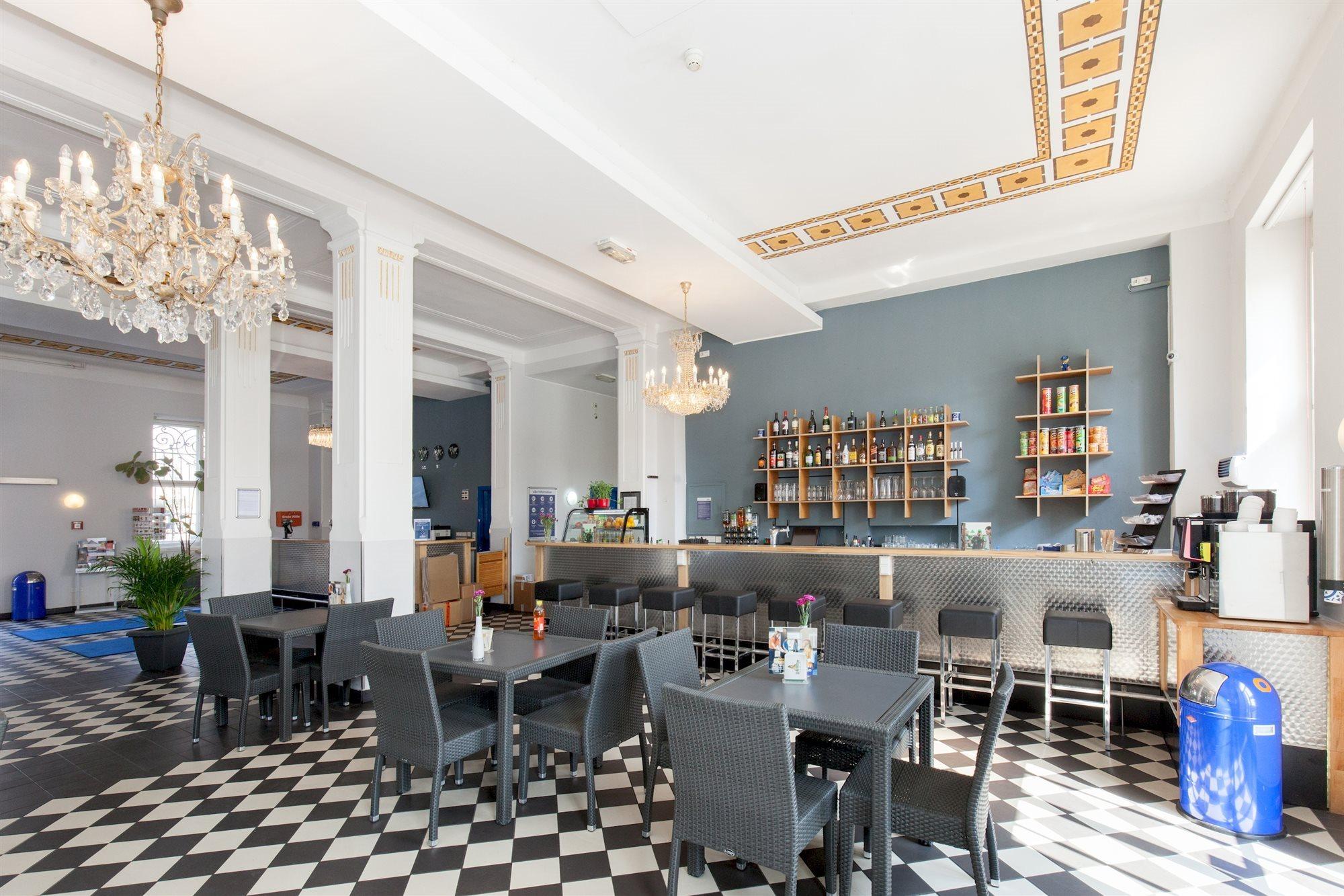 A&O Leipzig Hauptbahnhof Hostel Bagian luar foto