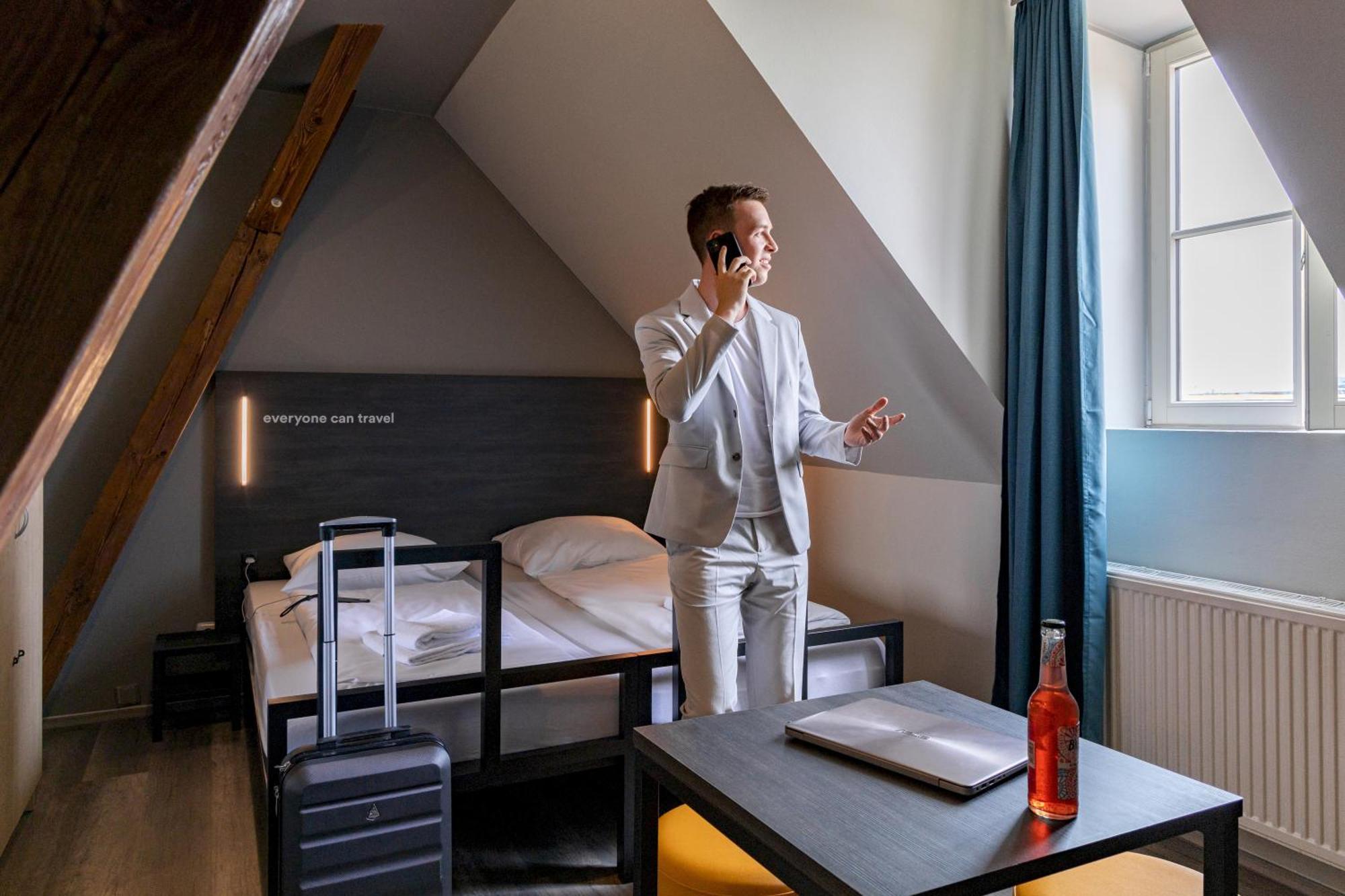 A&O Leipzig Hauptbahnhof Hostel Ruang foto