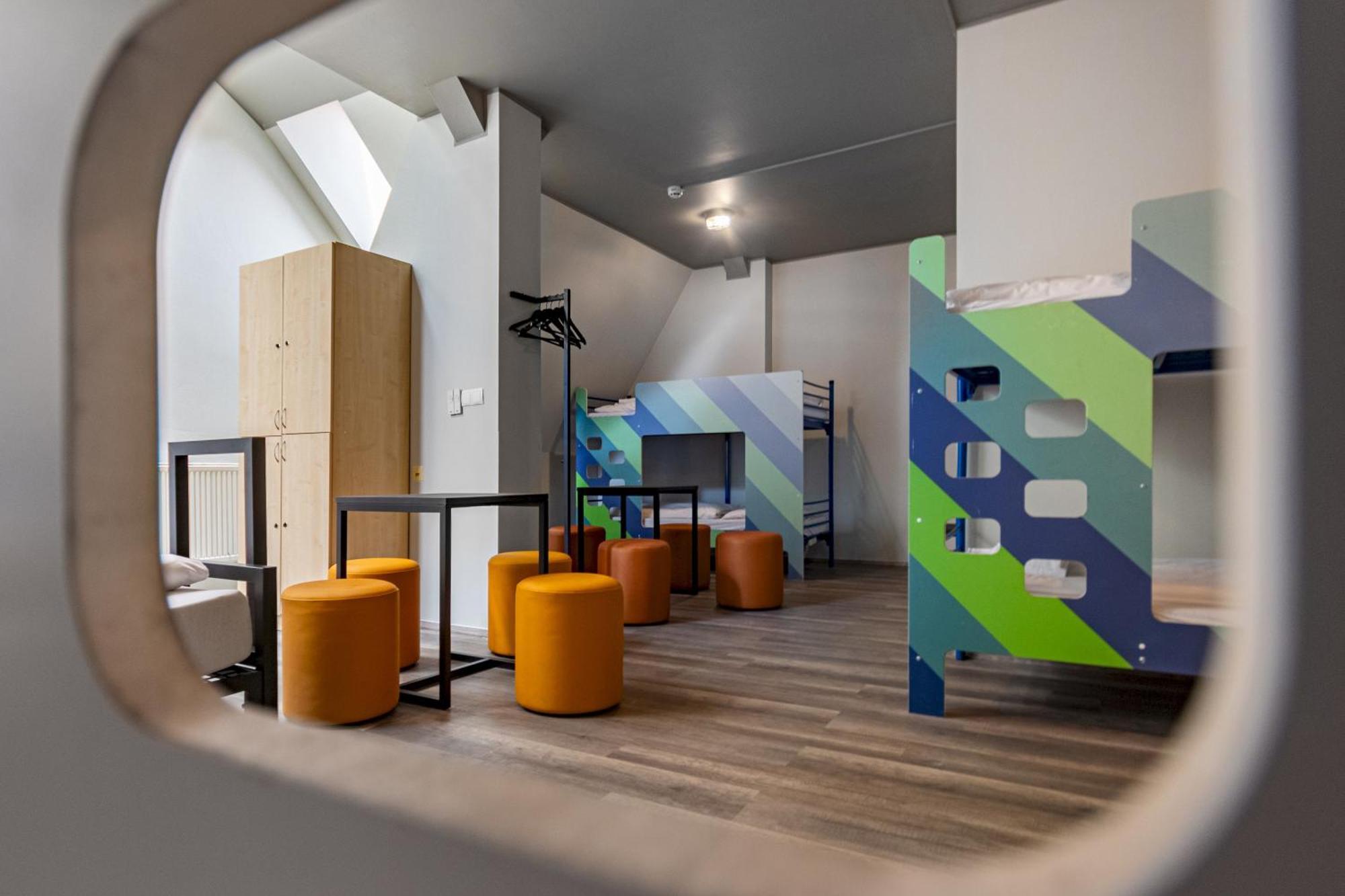 A&O Leipzig Hauptbahnhof Hostel Ruang foto