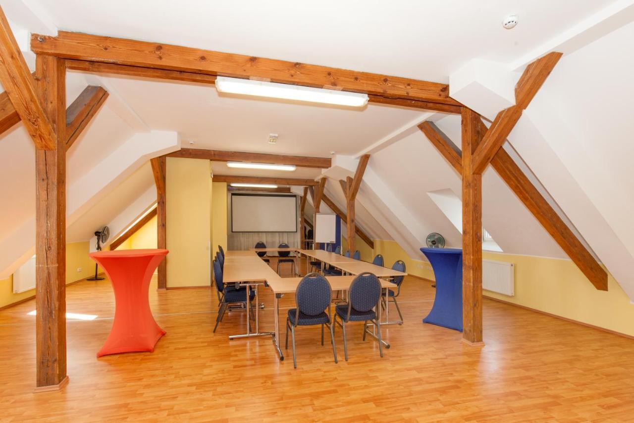 A&O Leipzig Hauptbahnhof Hostel Bagian luar foto
